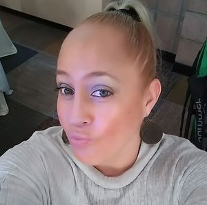 Meet your Posher, Janet